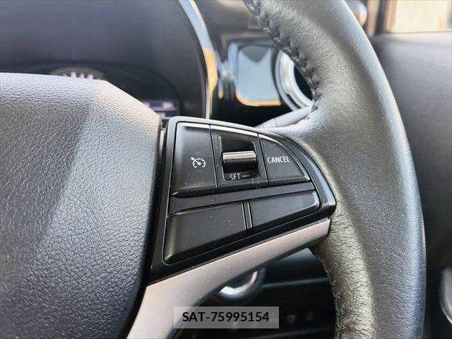 Suzuki X BEE 2018-04 8039356-27