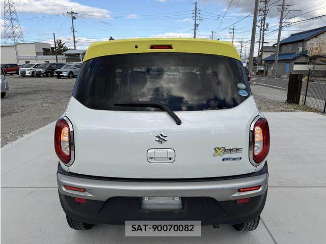 Suzuki X BEE 2019-09 8039352-14
