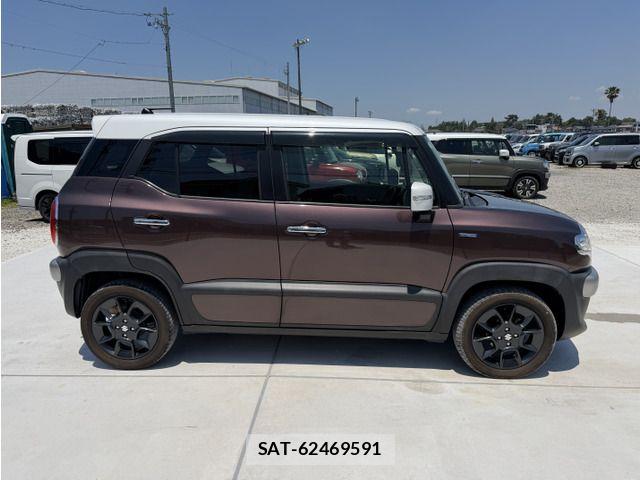 Suzuki X BEE 2018-01 8076238-5