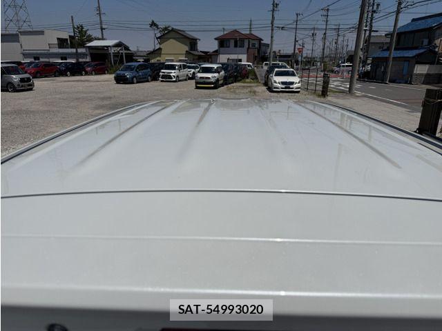Suzuki X BEE 2019-03 8076236-13