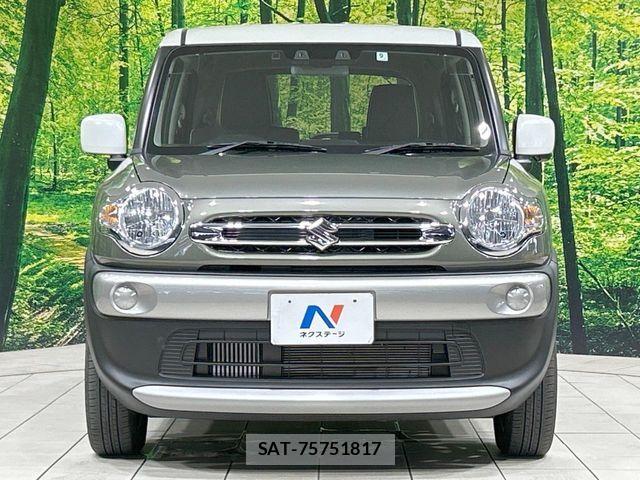 Suzuki X BEE 2022-09 8076232-13