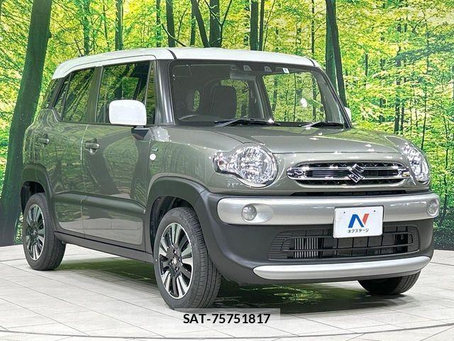 Suzuki X BEE 2022-09 8076232-15