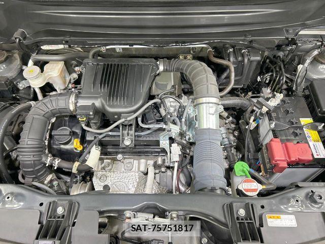 Suzuki X BEE 2022-09 8076232-17