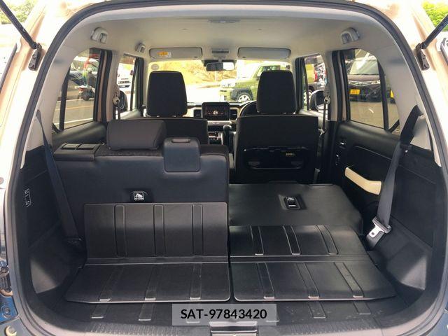Suzuki X BEE 2022-09 8076235-17
