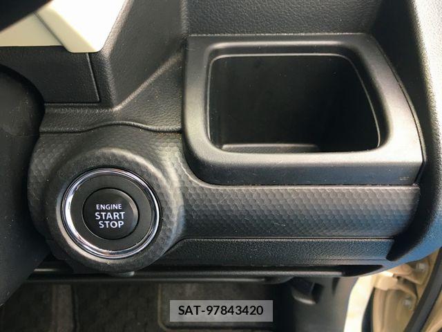 Suzuki X BEE 2022-09 8076235-21