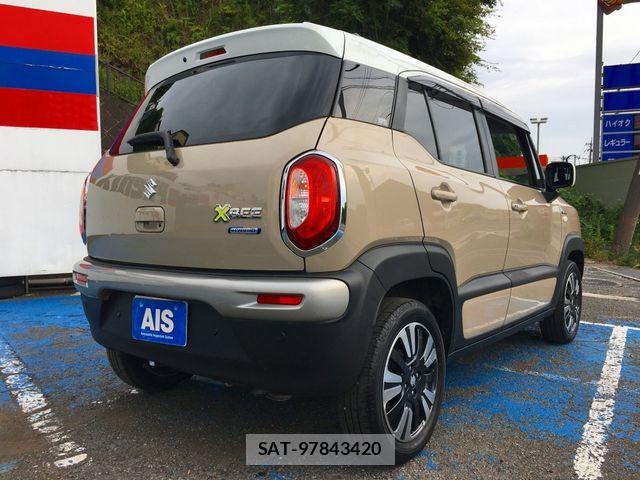 Suzuki X BEE 2022-09 8076235-6