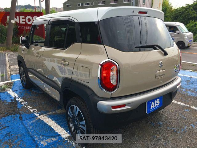 Suzuki X BEE 2022-09 8076235-8