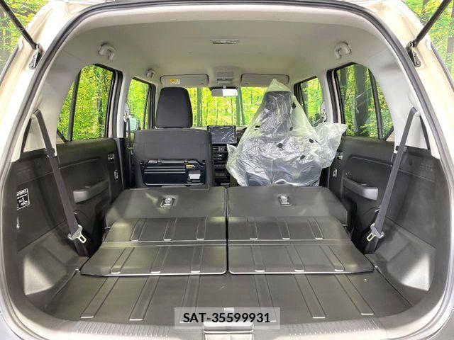 Suzuki X BEE 2025-10 8076231-9