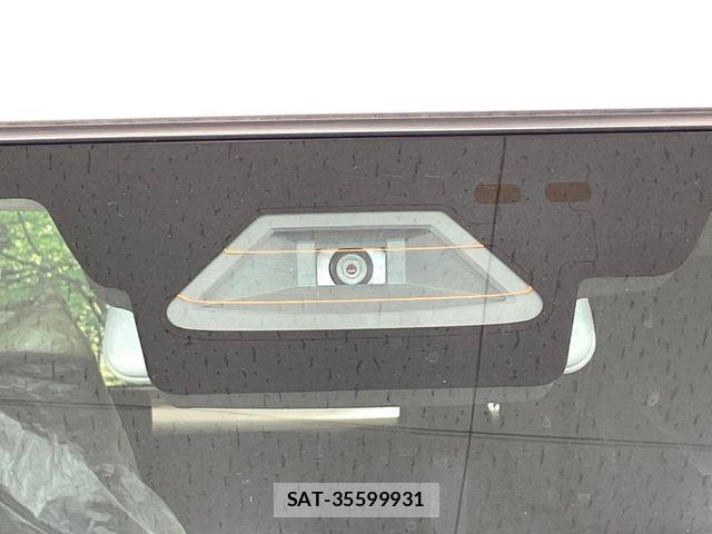 Suzuki X BEE 2025-10 8076231-4