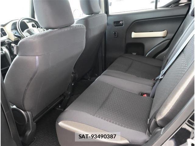 Suzuki X BEE 2017-12 8102888-14