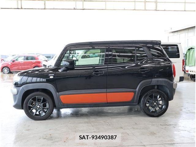 Suzuki X BEE 2017-12 8102888-22