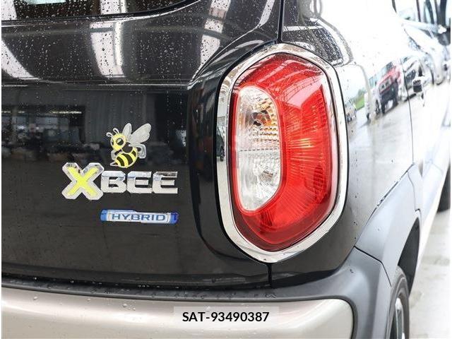 Suzuki X BEE 2017-12 8102888-24