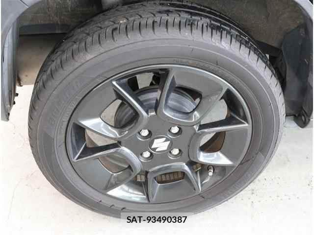 Suzuki X BEE 2017-12 8102888-8