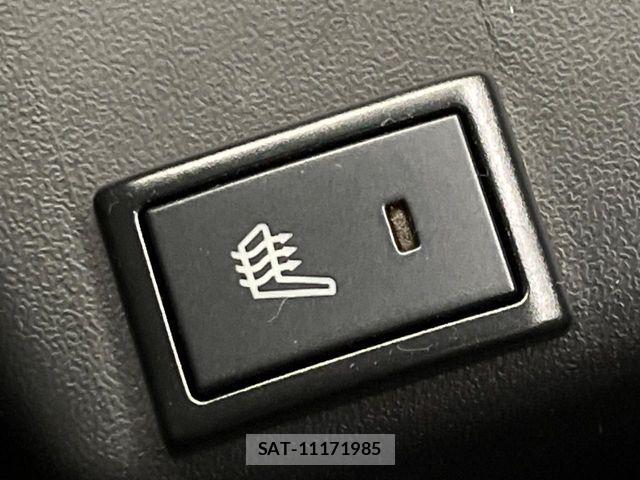 Suzuki X BEE 2022-11 8102879-5