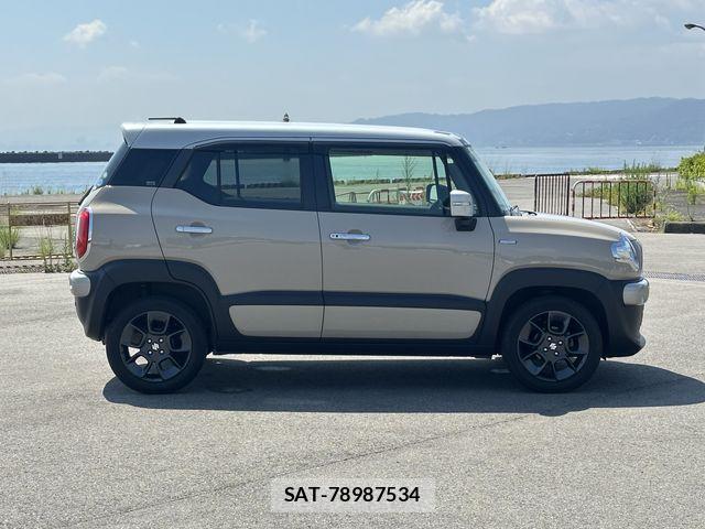 Suzuki X BEE 2019-03 8102887-21