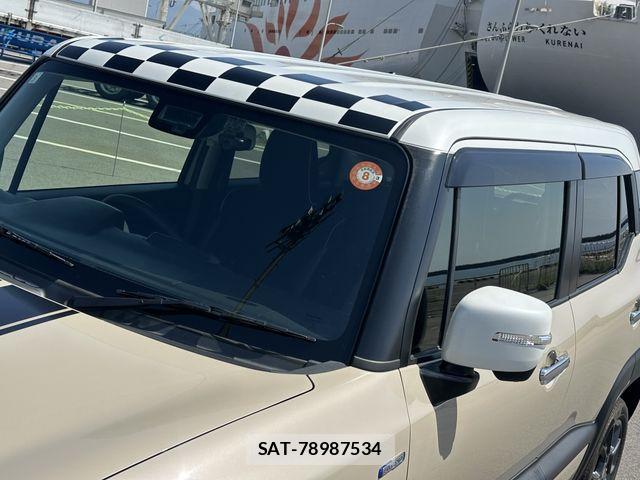 Suzuki X BEE 2019-03 8102887-27