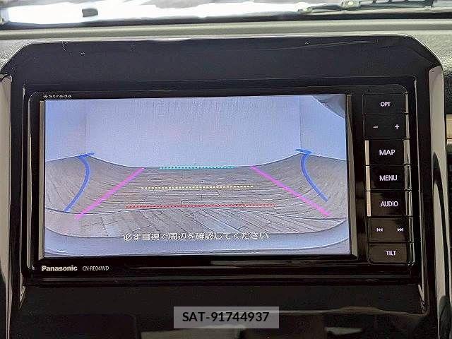 Suzuki X BEE 2018-10 8147044-3