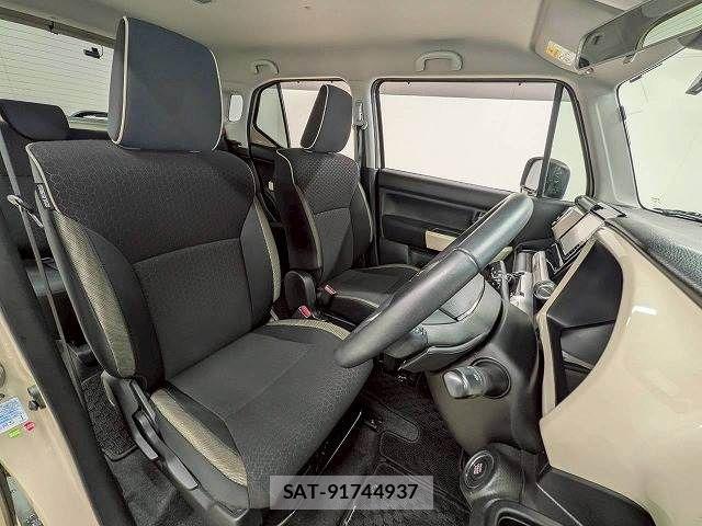 Suzuki X BEE 2018-10 8147044-4