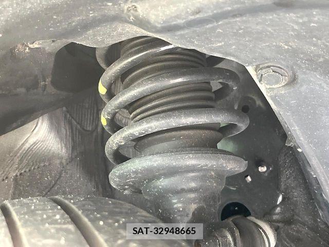 Suzuki X BEE 2025-07 8147043-19