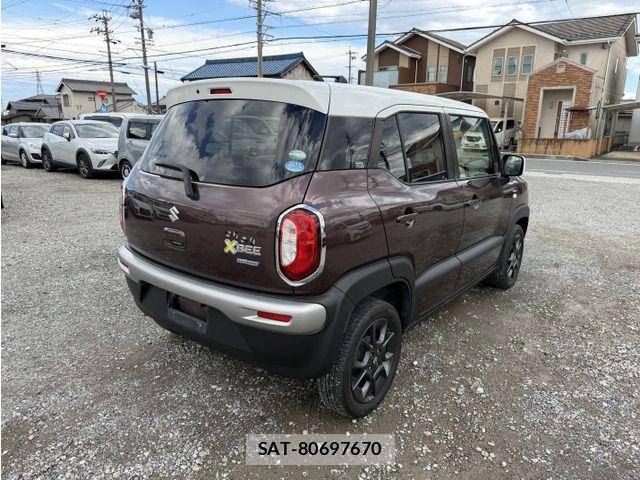 Suzuki X BEE 2020-07 8147047-1
