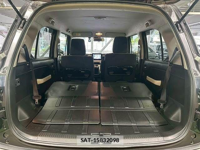 Suzuki X BEE 2019-05 8147045-19