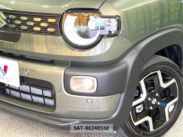 Suzuki X BEE 2025-10 8147042-12
