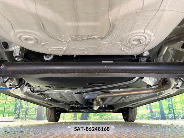 Suzuki X BEE 2025-10 8147042-18