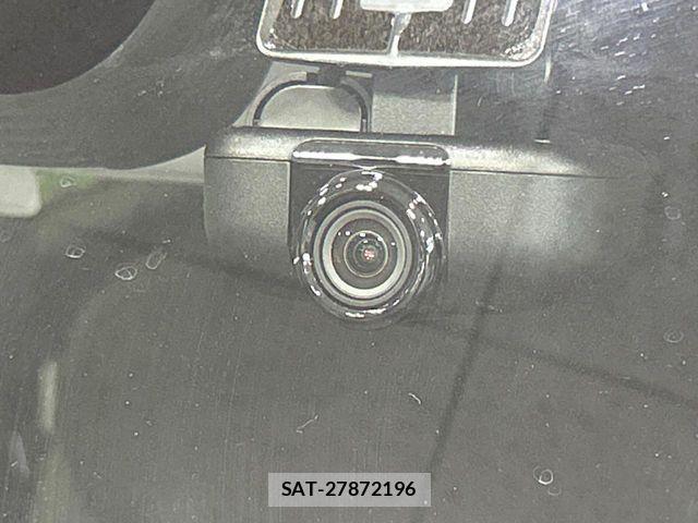 Suzuki X BEE 2021-02 8211131-15