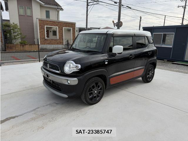 Suzuki X BEE 2018-04 8211137-0