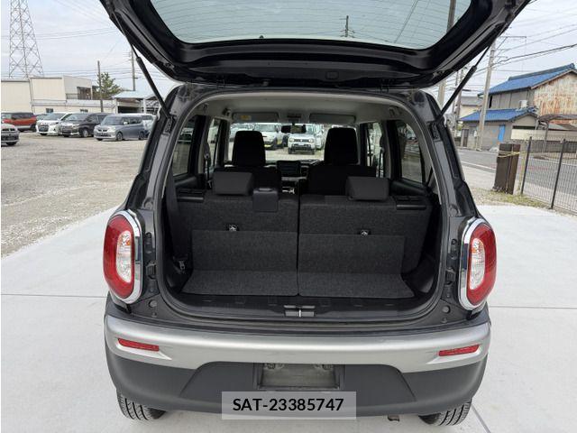 Suzuki X BEE 2018-04 8211137-14