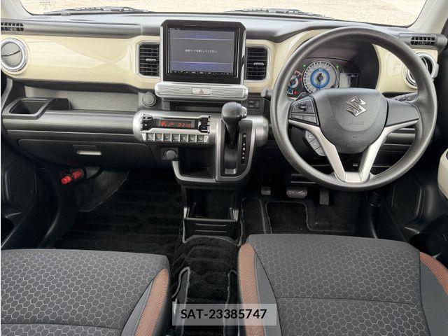 Suzuki X BEE 2018-04 8211137-2