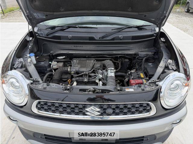 Suzuki X BEE 2018-04 8211137-3