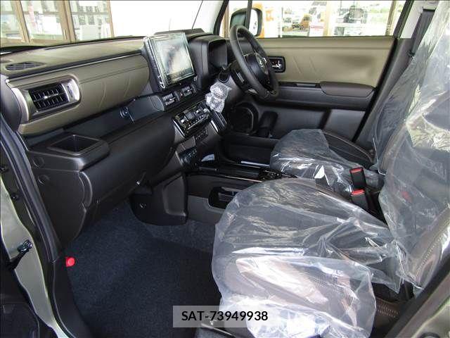 Suzuki X BEE 2026-07 8211128-15