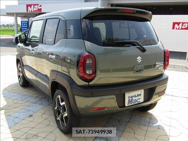 Suzuki X BEE 2026-07 8211128-29