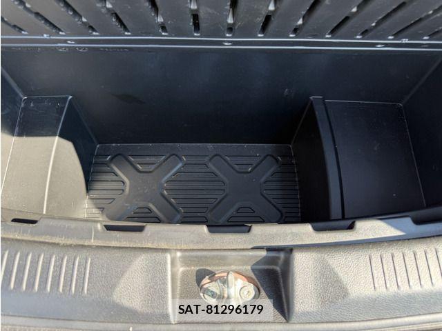 Suzuki X BEE 2019-03 8211135-15