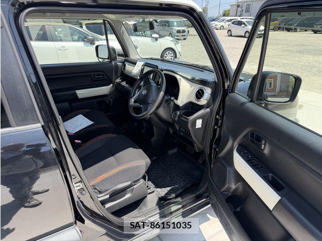 Suzuki X BEE 2018-05 8247239-11