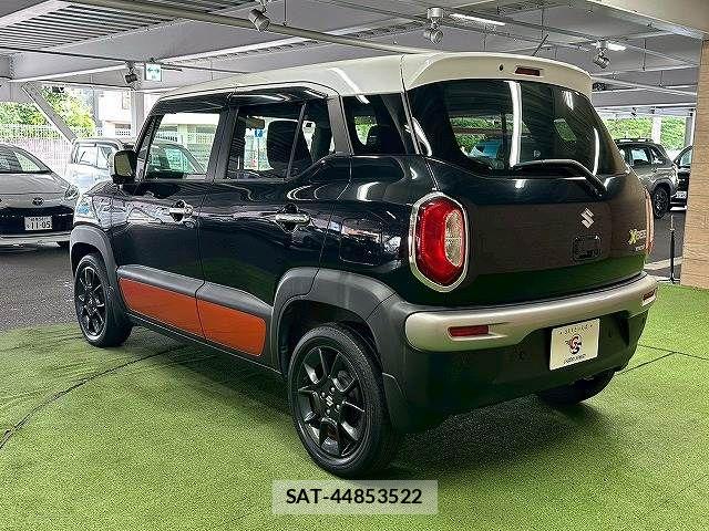 Suzuki X BEE 2018-03 8247237-16