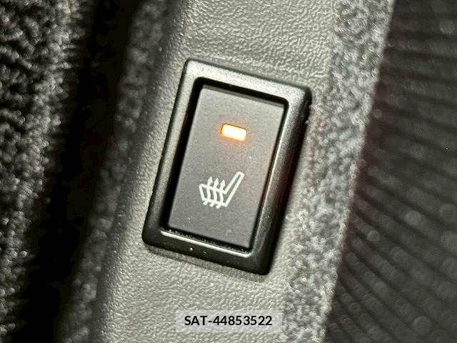 Suzuki X BEE 2018-03 8247237-7
