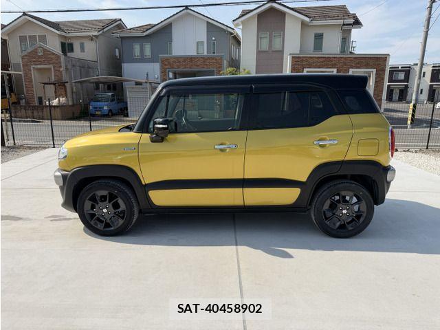 Suzuki X BEE 2019-09 8247238-4