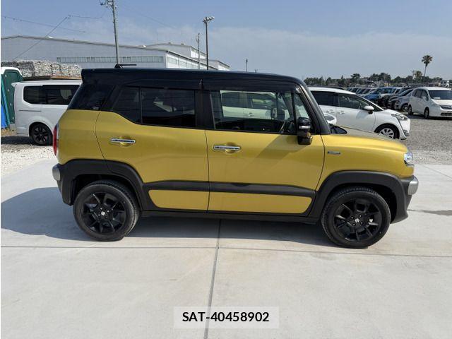 Suzuki X BEE 2019-09 8247238-7