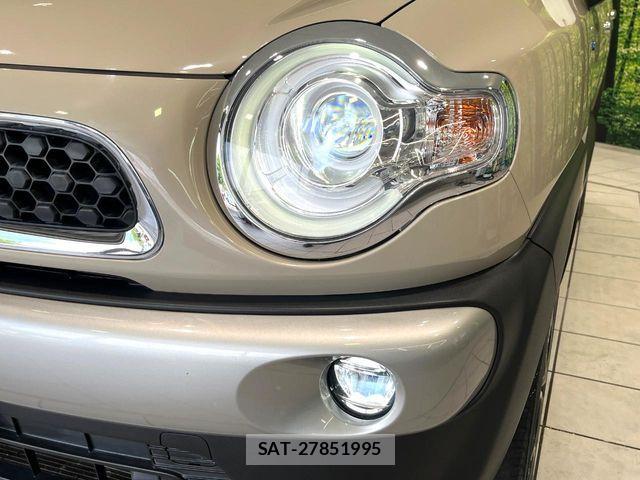 Suzuki X BEE 2018-06 8247236-11