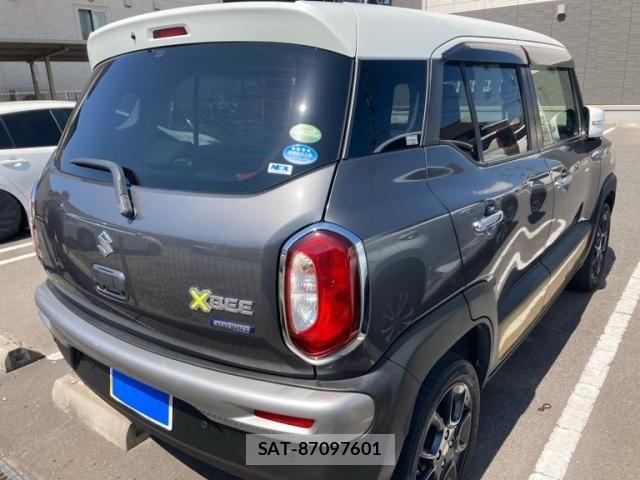 Suzuki X BEE 2019-07 8318255-4