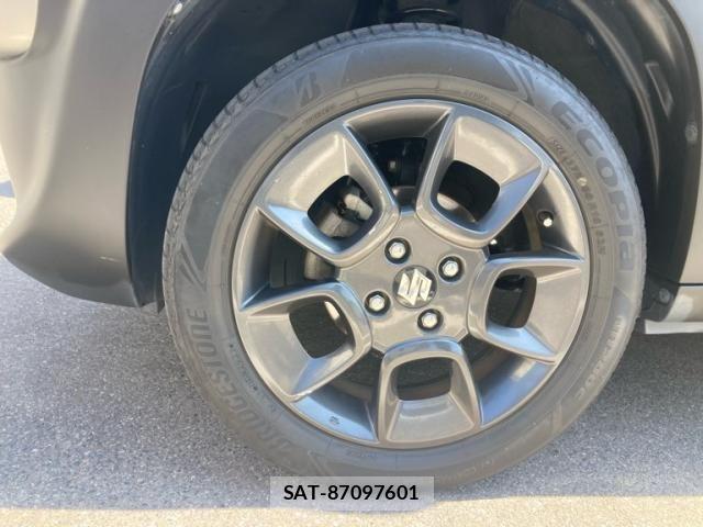 Suzuki X BEE 2019-07 8318255-6