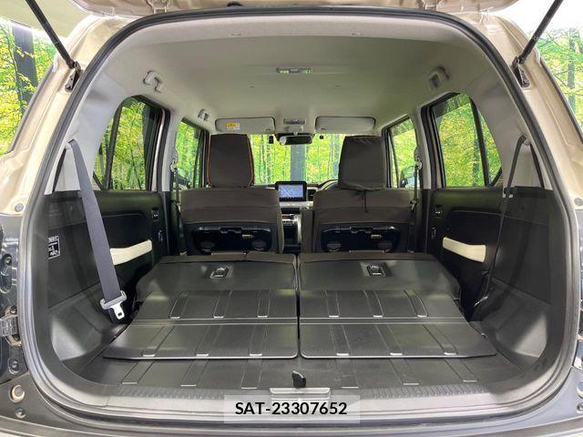 Suzuki X BEE 2023-01 8318251-9