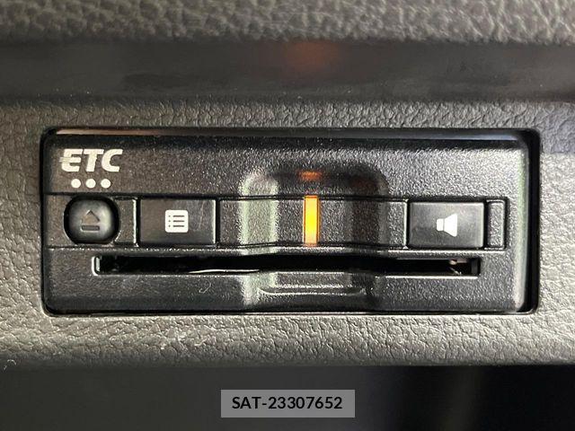 Suzuki X BEE 2023-01 8318251-6