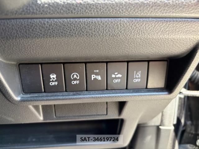 Suzuki X BEE 2017-12 8318254-14
