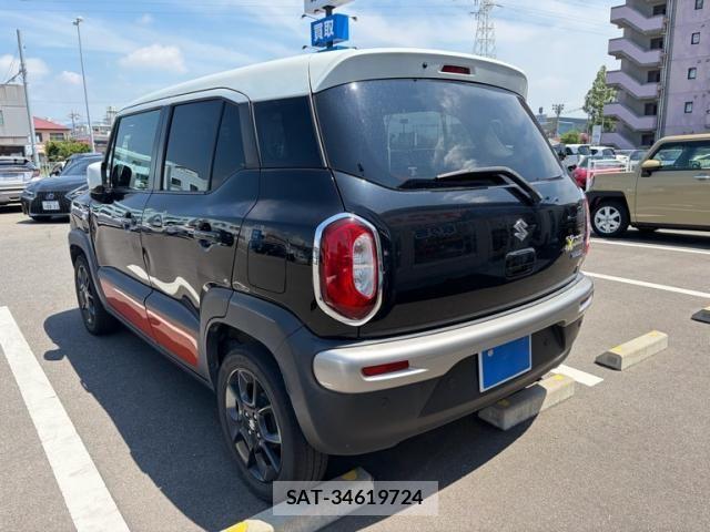 Suzuki X BEE 2017-12 8318254-3