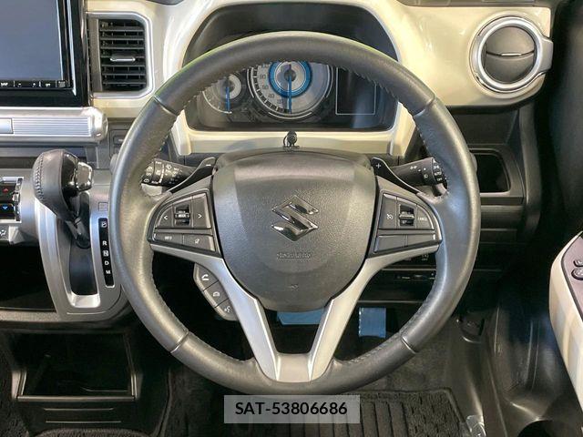 Suzuki X BEE 2019-07 8318253-10