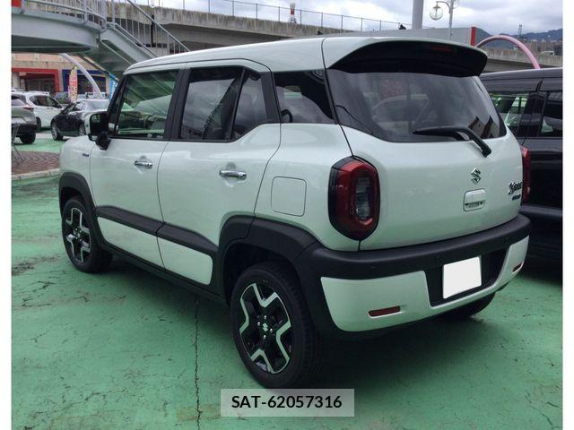 Suzuki X BEE 2025-12 8318252-3