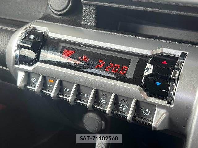 Suzuki X BEE 2019-09 8338604-9